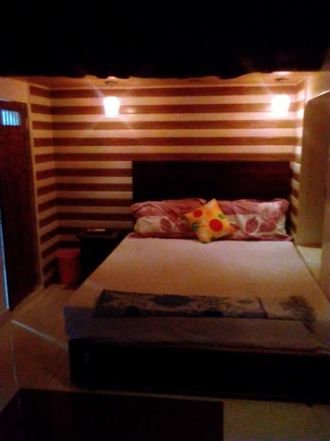 Shiva Guest House Varanasi Bagian luar foto